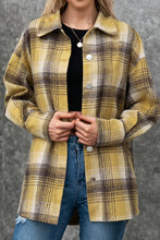 Cargar imagen en el visor de la galería, Plaid Single Breasted Shirt Jacket
