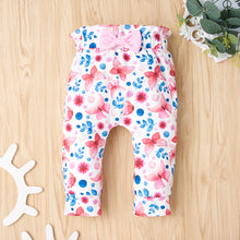 Charger l&#39;image dans la galerie, Baby Girl Bodysuit and Floral Paperbag Pants Set with Bow
